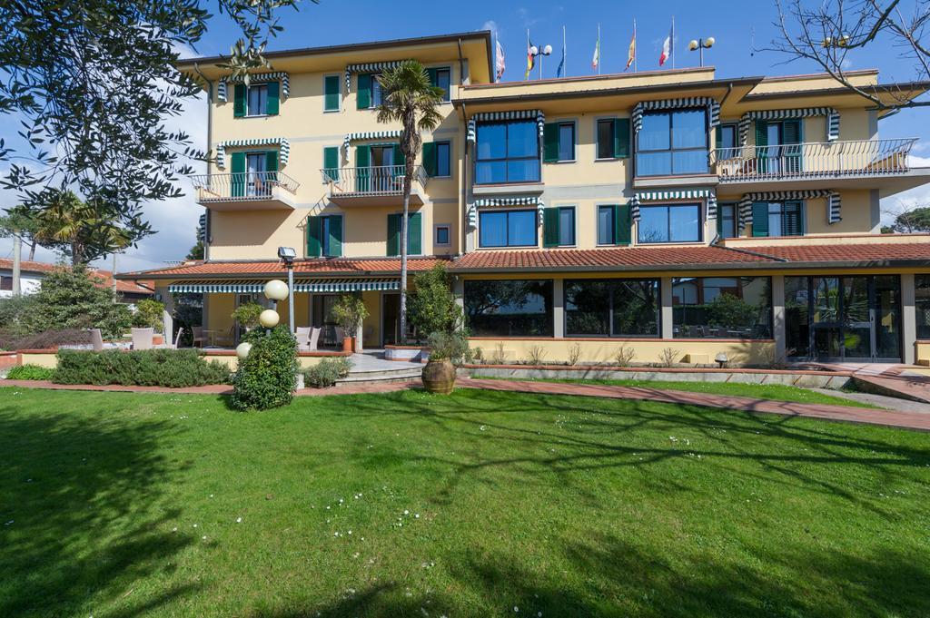 Hotel Gemma Del Mare Marina di Pietrasanta Exterior photo