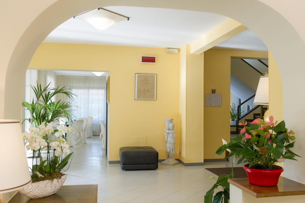 Hotel Gemma Del Mare Marina di Pietrasanta Exterior photo